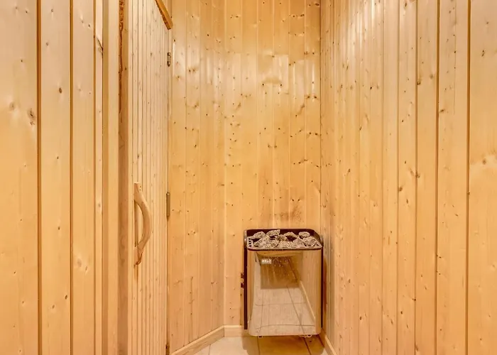 Emila - 2-2km From The Sea By Interhome * Bolilmark