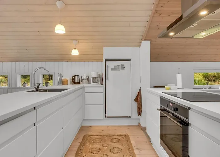 Emila - 2-2km From The Sea By Interhome Bolilmark